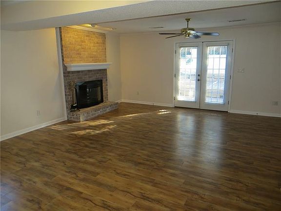 2nd image of 720 Twin Brooks Ct