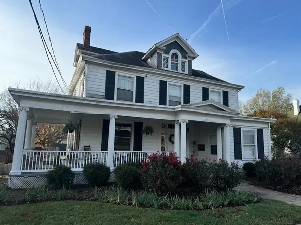 376 Walnut Ave SW, Roanoke, VA 24016