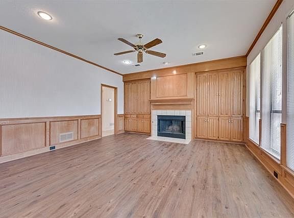 4th image of 4524 Bentley Dr