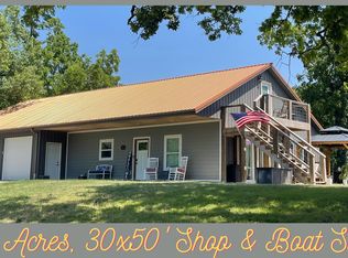 422 Castle Rock Rd, Reeds Spring, MO 65737