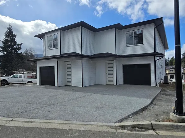22 Leam Rd, Nanaimo, BC V9T 3N7