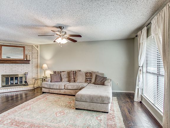 1437-blanco-ln-garland-tx-High-Res-5.jpg