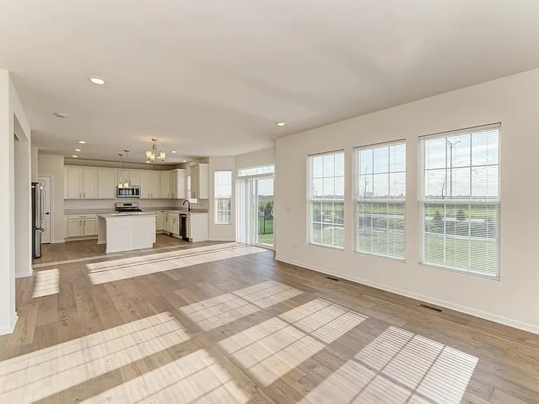 15303 S Sawgrass Cir — Photo 16