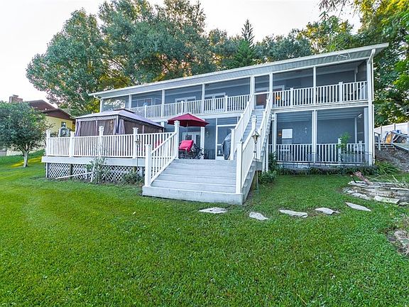3rd image of 3013 Lake Woodward Dr