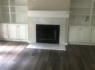2884 Trotters Pointe Dr, Snellville, GA 30039