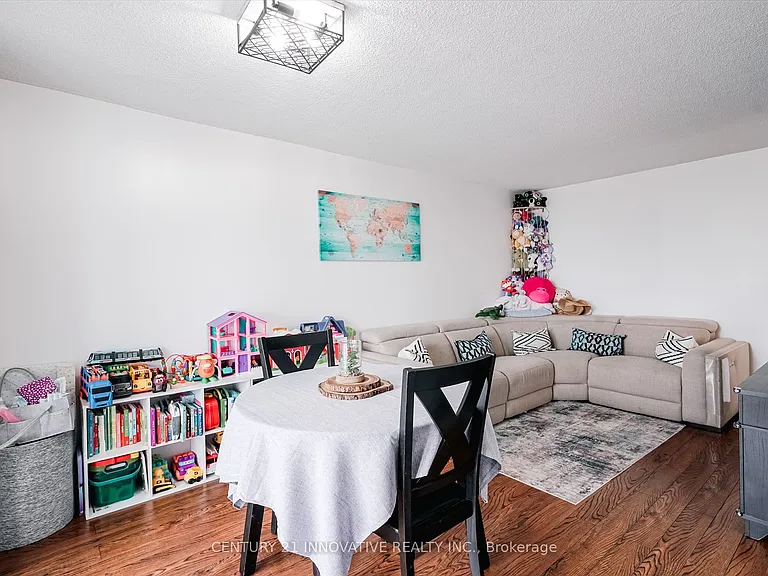 330 McCowan Rd #1702 — Photo 13