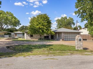 3104 Shady Ridge Ct, Granbury, TX 76049