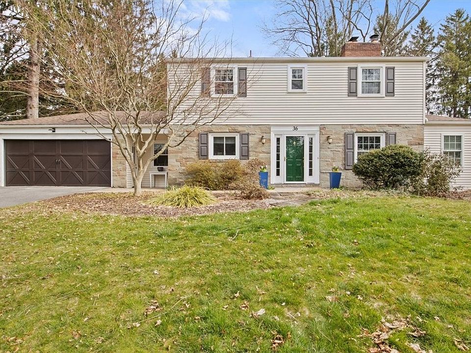1st image of 36 Shire Oaks Dr