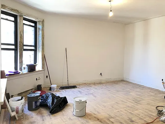 Rented by Lang Realty LLC | media 4