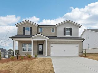 213 Soseby Lake Ln, Grayson, GA 30017