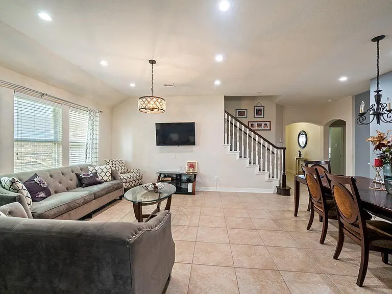 8819 Chaco Hill Ln — Photo 8
