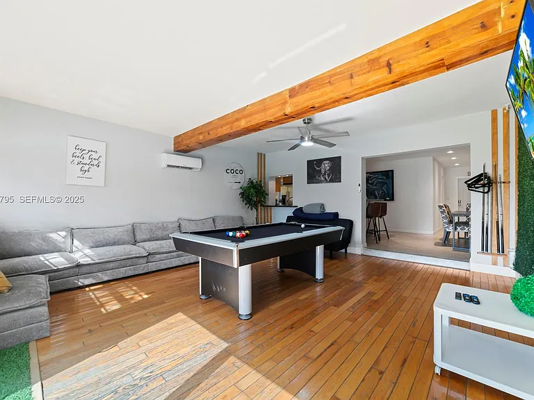 2708 Cleveland St — Photo 11
