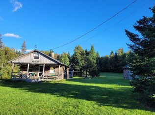 11 Cardinal Dr, Clarksville, NH 03592