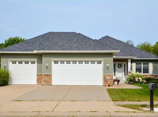 3350 Kosec Dr, Red Wing, MN 55066