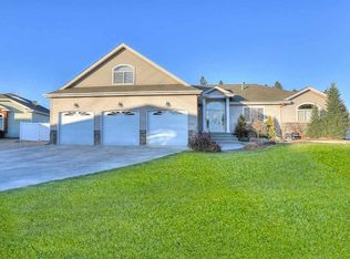 913 S Shelley Lake Ln, Veradale, WA 99037