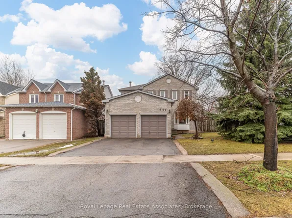 3114 Dalehurst Dr, Mississauga, ON L5N 6M9
