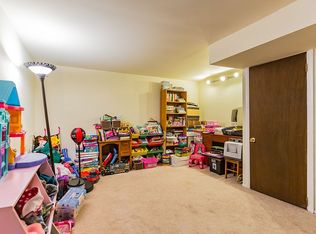 67 Helios Ct, Newark, DE 19711