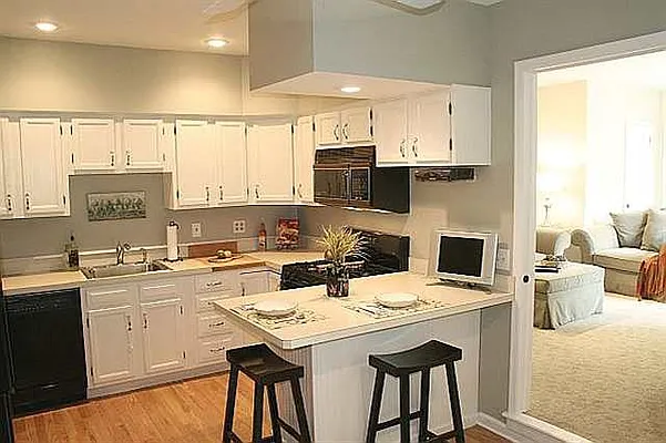 Sold by Hudson Place Realty | media 8