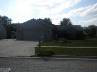 4362 Kingsbury Dr, Loves Park, IL