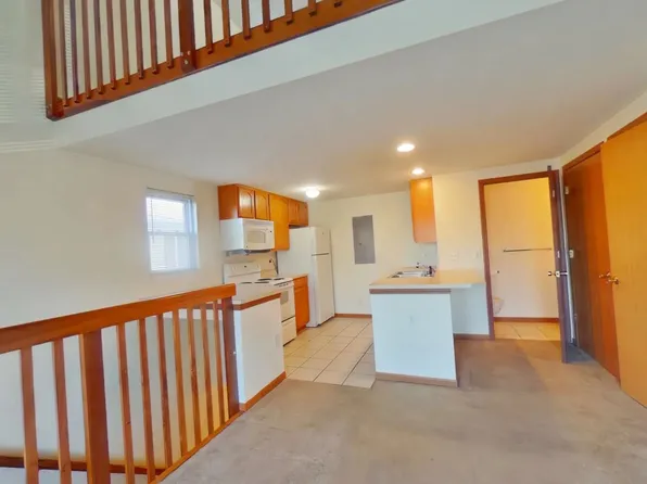 University Village Townhome - HBP-2, 723 N 8th St #4e3eb9dc9, Terre Haute, IN 47807