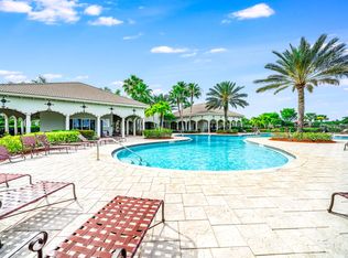 2010 NW Cataluna Cir, Port Saint Lucie, FL 34986