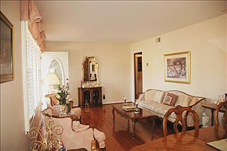 2nd image of 110 Bullock Dr
