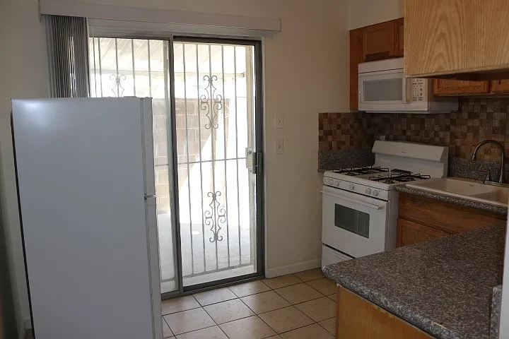 3955 Visby Ln — Photo 14