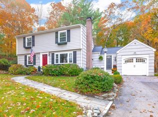 32 Lake St, Sherborn, MA 01770