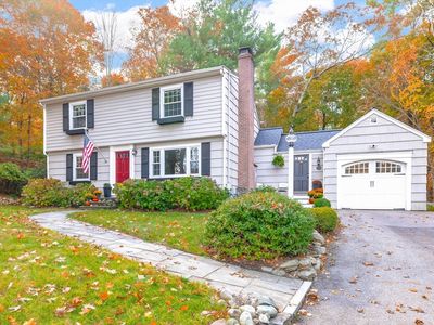 32 Lake St, Sherborn, MA, 01770