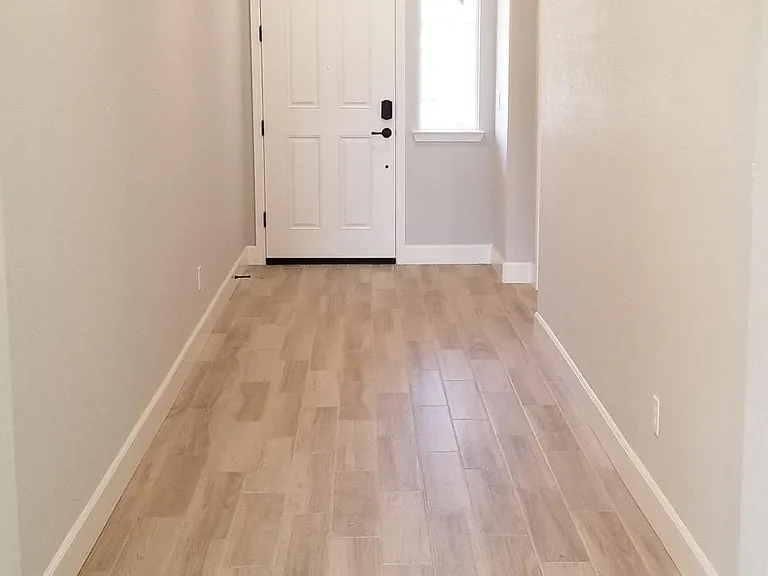 1918 Patriot Way #A — Photo 3