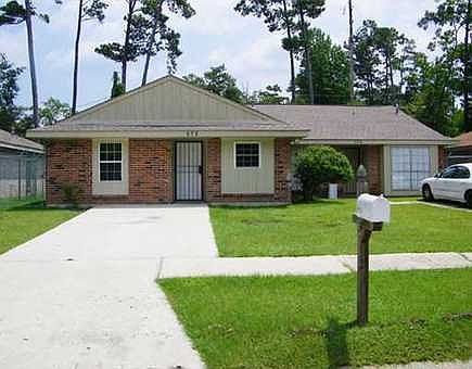 2nd image of 576 Beechwood Dr