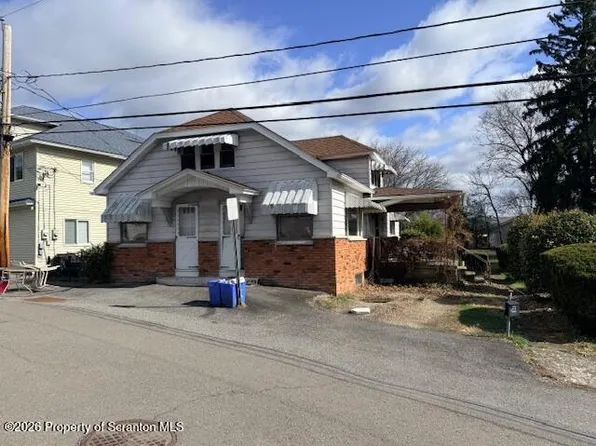 1149 Bennett St, Old Forge, PA 18518