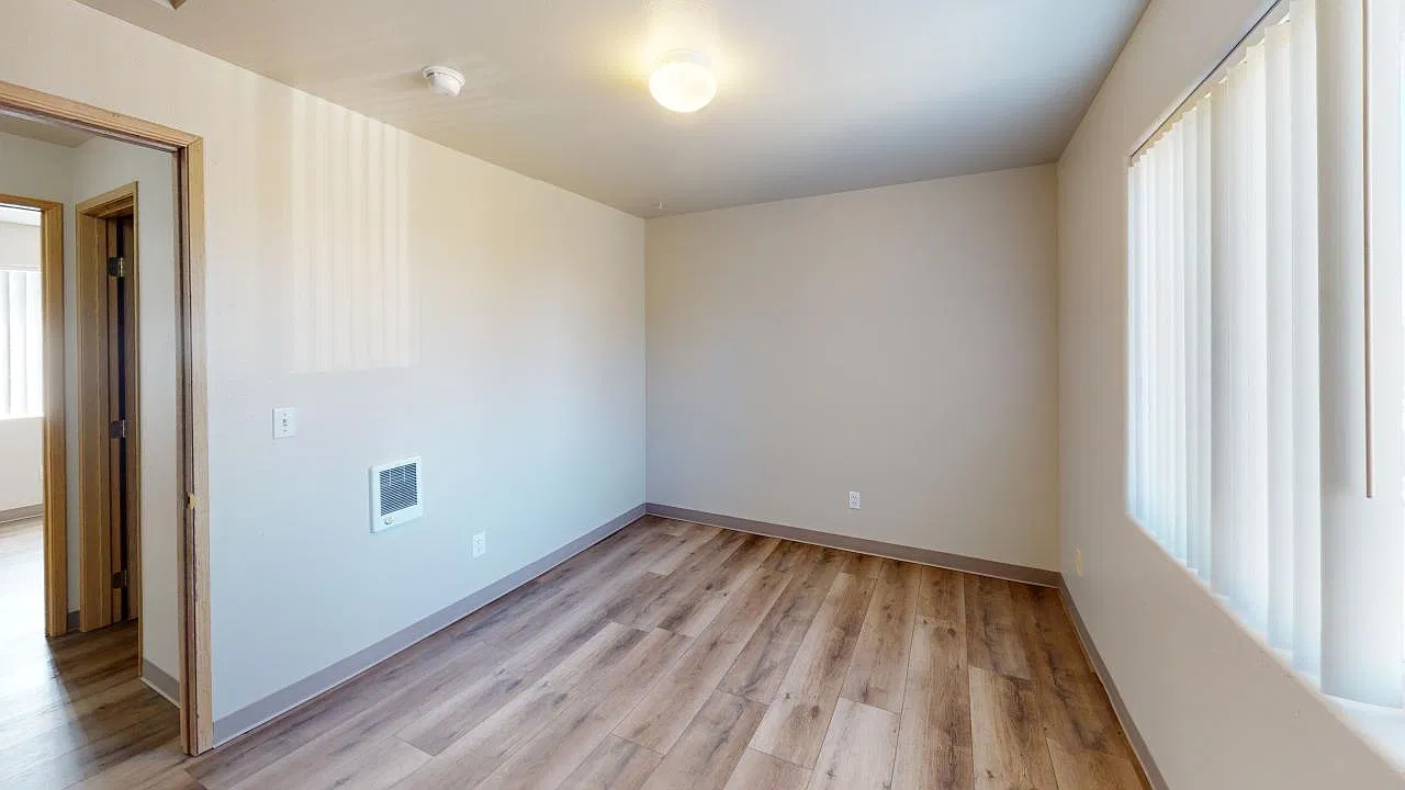 2 bed, $1,150 — Photo 3