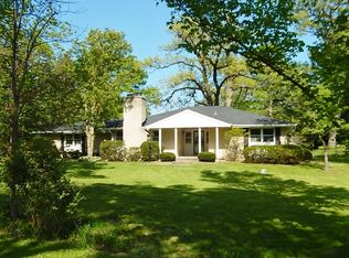 11 High Lake Ave, West Chicago, IL