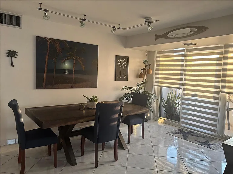 1370 S Ocean Blvd #1005 — Photo 9