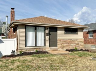 9325 Mackenzie Rd, Saint Louis, MO 63123