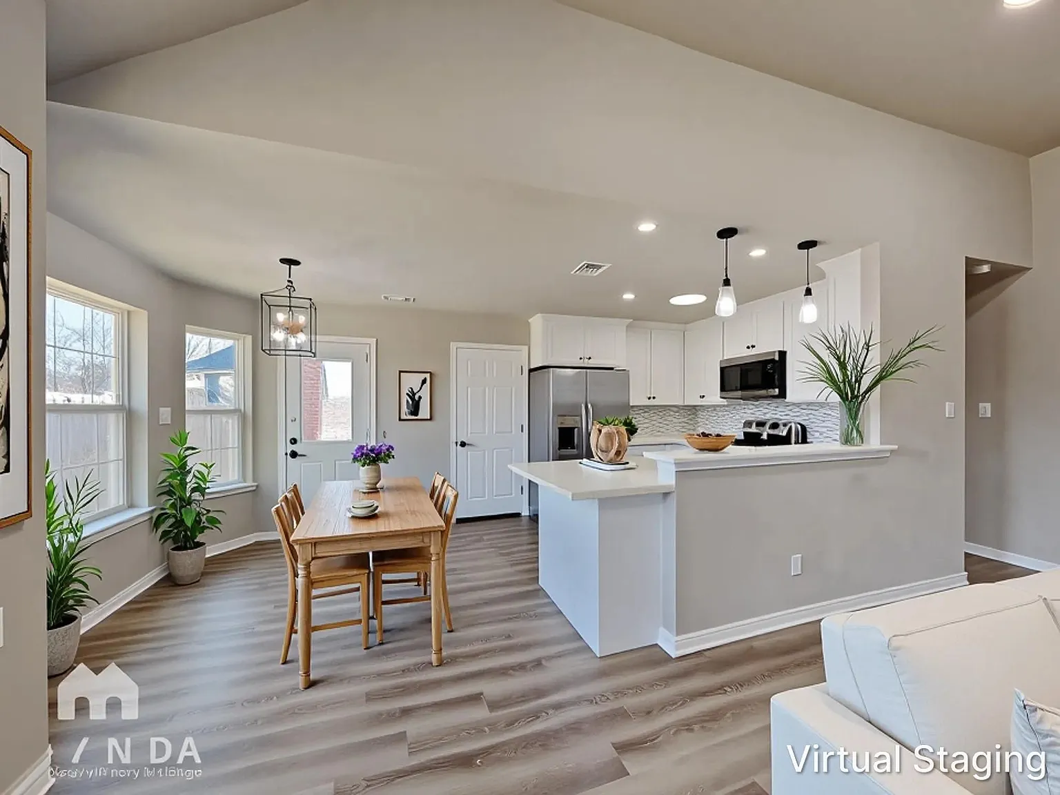 4 bed, 2.0 bath, 1625 sqft, $2,159 — Photo 2