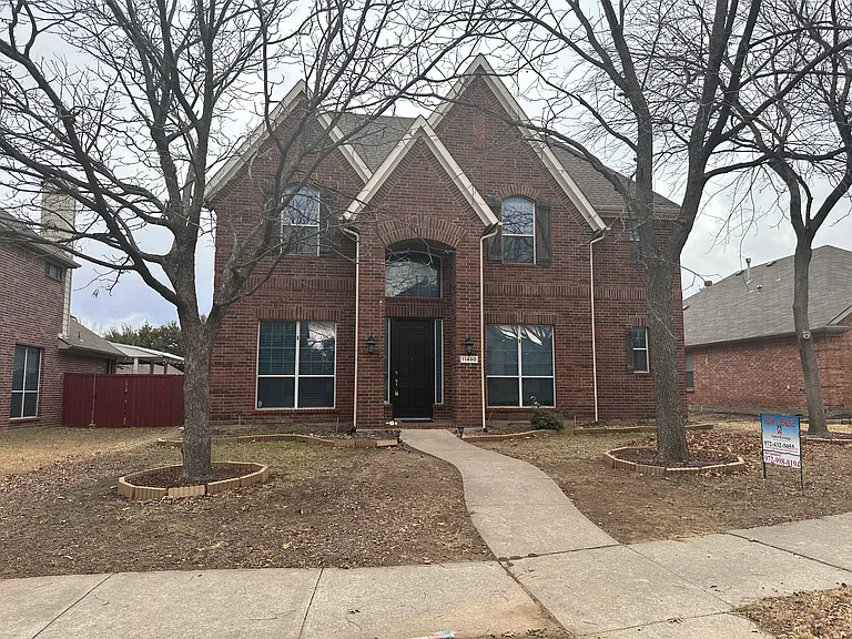 11490 La Grange Dr — Photo 1