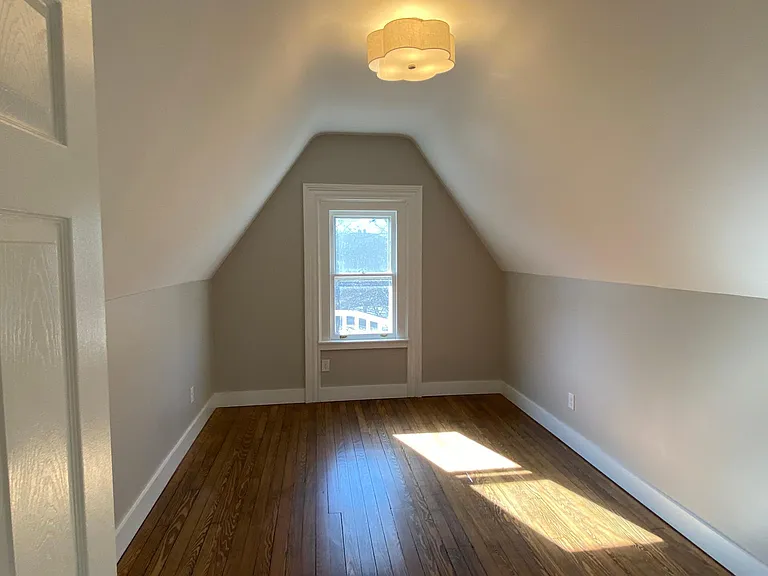 Bedroom or Office