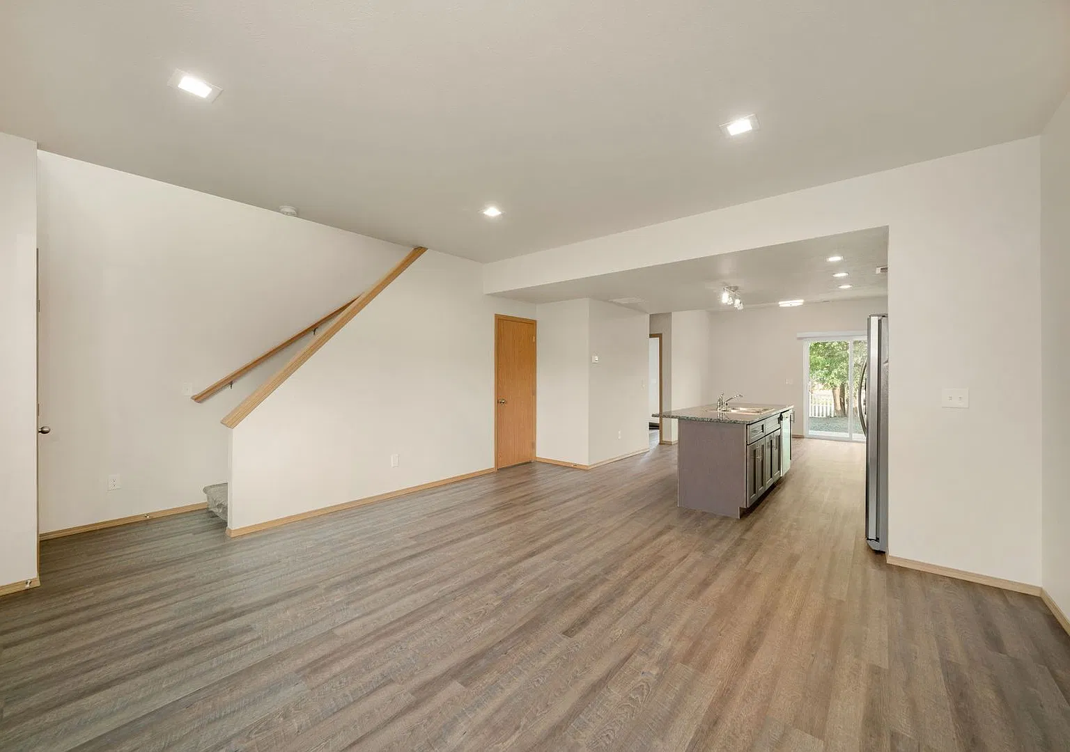 1111/1113 W Sinto Ave — Photo 3