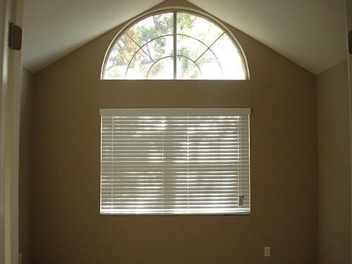 1st image of 3717 Huntington Valley Dr APT K
