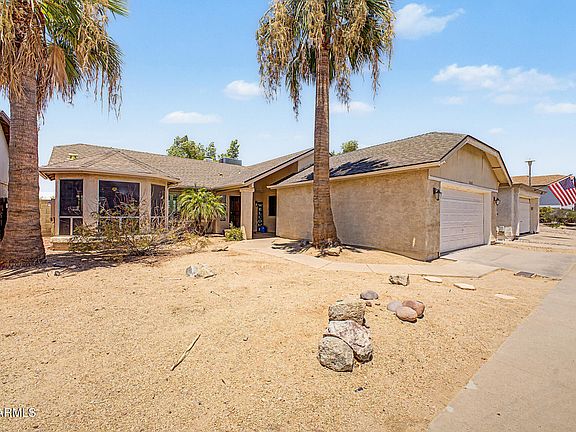 2nd image of 15652 N 38TH Place