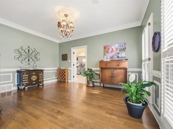 2013 Goodview Dr, Germantown, TN 38139