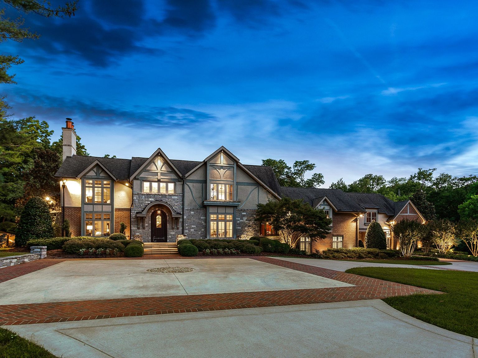 1043 Tyne Blvd, Nashville, TN 37220 Zillow