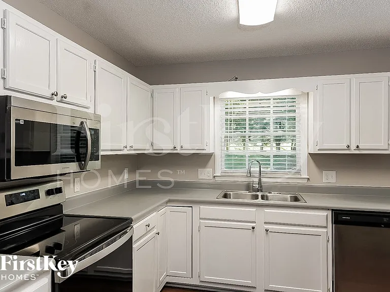 4509 Westhaven Ln — Photo 5