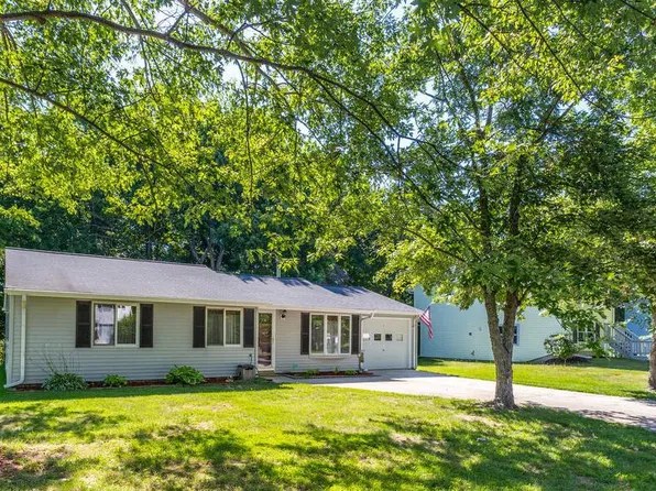 29 Tadcaster Cir, Waldorf, MD 20602