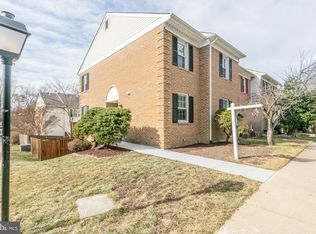6072 Crown Royal Cir, Alexandria, VA 22310