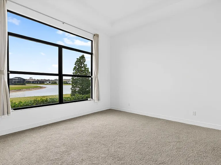 11344 SW Pietra Way — Photo 24