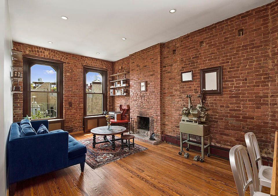 1st image of 115 Charles St APT 14