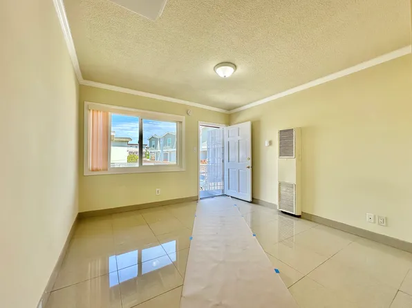 128 E Hazel St APT 7, Inglewood, CA 90302